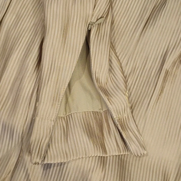 Veiled Collection Two Tone Tan Gold Stripe A Line Dress WWW - Picture 6 of 7
